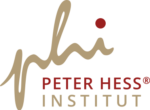 Zur Unterstützung von Prophylaxen und für Prävention entwickeln wir mit dem PeterHess Institut Klangschalenanwendungen für die Altenpflege.